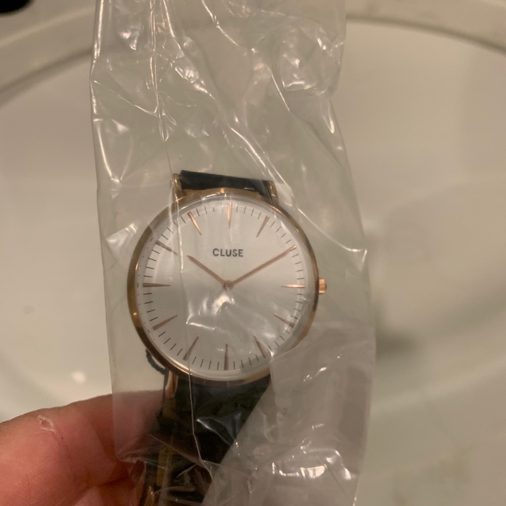 Cluse watch, brand new